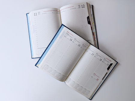 kalendarz_ksiazkowy_rozkladowka